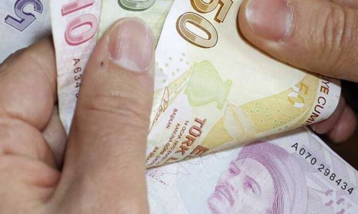 CHP’li belediyede asgari ücret 3100 lira…