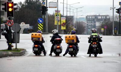 İstanbul Valiliği’nden motosiklet ve kuryelere ‘kar’ yasağı