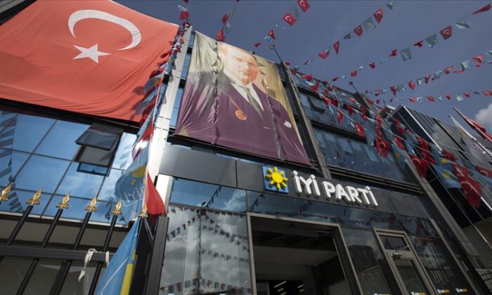 İYİ Parti’de HDP’lilerin fezlekelerinde ‘evet’ çatlağı
