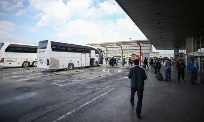 Kurban Bayramı öncesi otobüs biletlerine rekor zam
