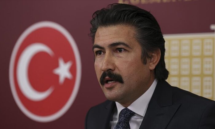 AK Parti’li Cahit Özkan’ın bileti kesildi, toplantısı iptal…