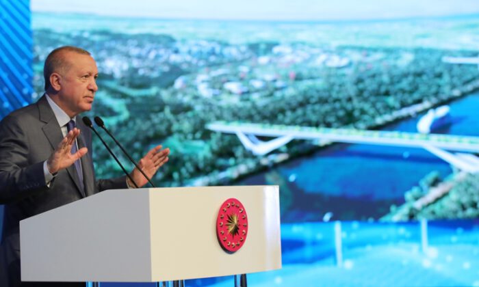 Erdoğan: Kanal İstanbul, geleceği kurtarma projesi