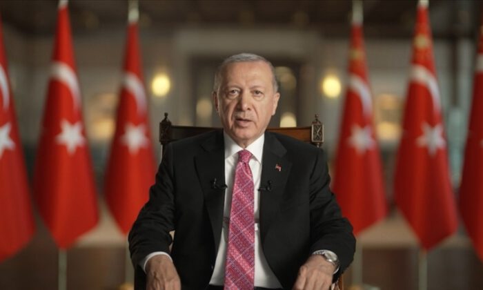 Erdoğan’dan ‘aşı hizmetinden yararlanın’ daveti