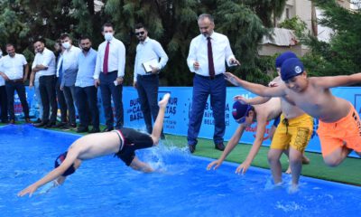 Bursa’da yüzme bilmeyen çocuk kalmasın!