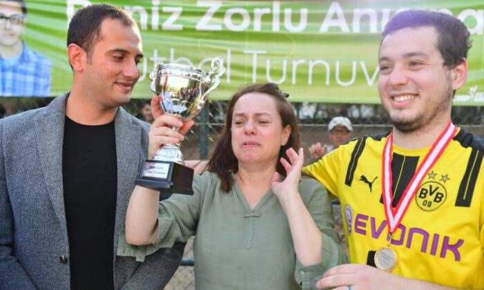 Deniz Zorlu Futbol Turnuvası’nda kupa; Bizimkent’in…