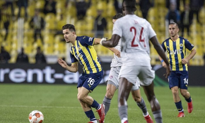 Fenerbahçe, UEFA Avrupa Ligi’nde farklı kaybetti: 3-0