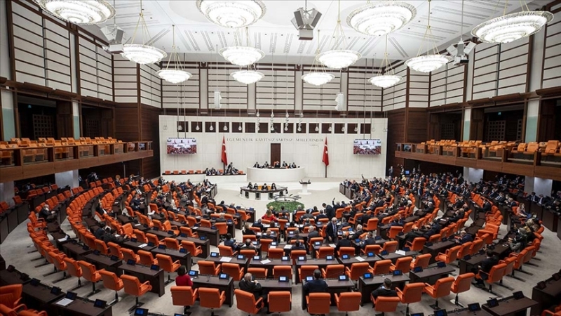 Meclis, ‘memur ve emekliye ek zam’ mesaisi yapacak