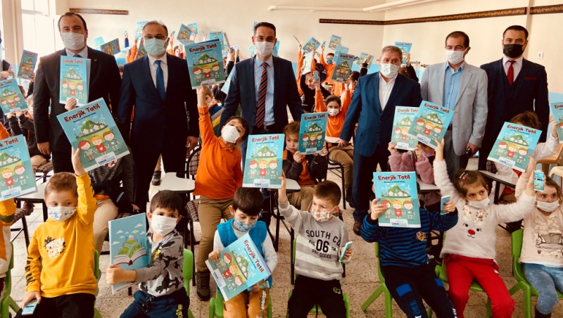 Karagöz ve Hacivat, bu sefer enerji tasarrufu için perdede