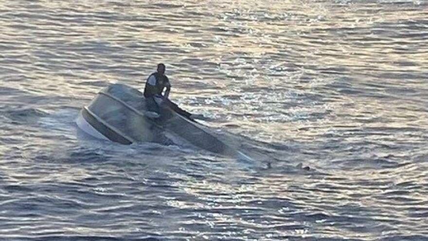 Florida açıklarında tekne alabora oldu: 39 kişi kayıp
