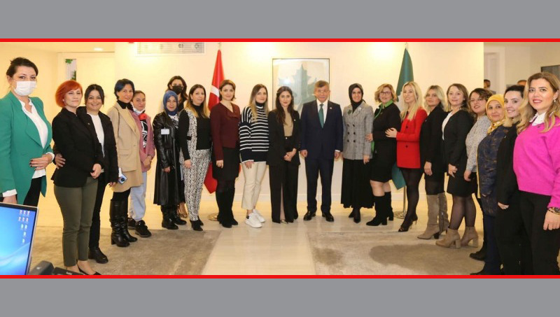 Gelecek Partili Bursalı kadınlar, Davutoğlu’na konuk oldu