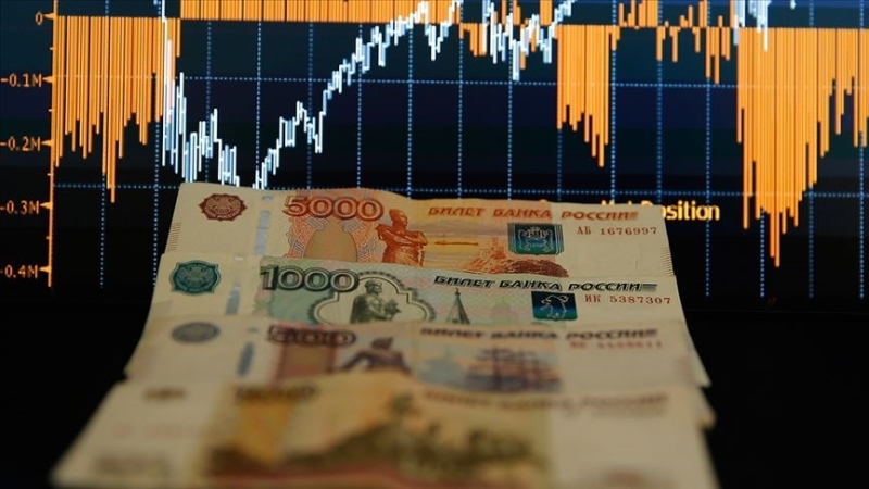 Rus piyasalarında kayıplar Donbas gerginliğiyle artıyor
