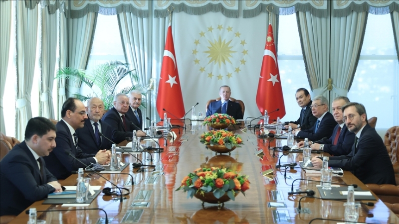 Erdoğan, Aksakallar Konseyi Heyeti’ni kabul etti