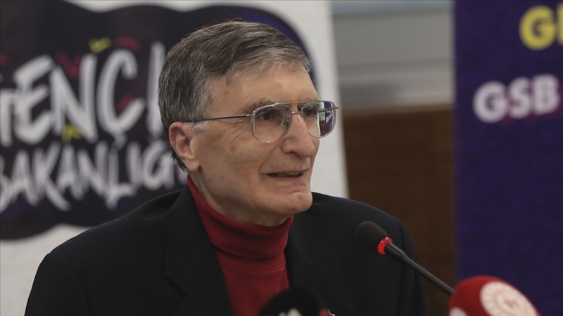 Nobel ödüllü Aziz Sancar’dan ‘Ayrım yapmadan aşınızı olun’ çağrısı