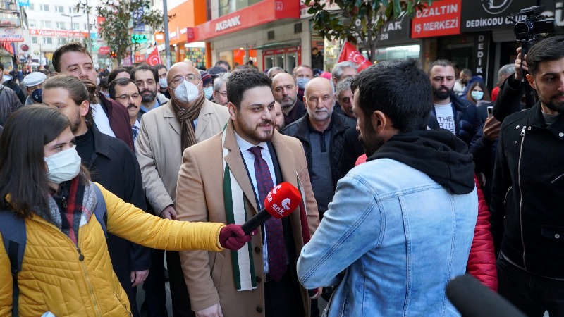 BTP lideri Baş sokağa indi: Emeklileri yok ettiler