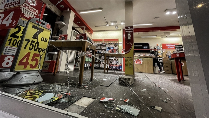 Bursa’da 14 saniyede 100 bin liralık cep telefonu hırsızlığı