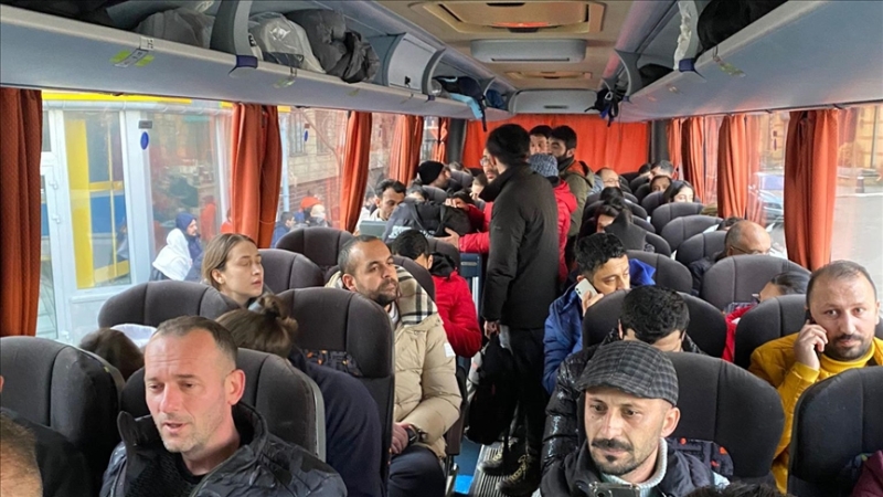 Ukrayna’da mahsur kalan Bursalı iş insanlarına tahliye