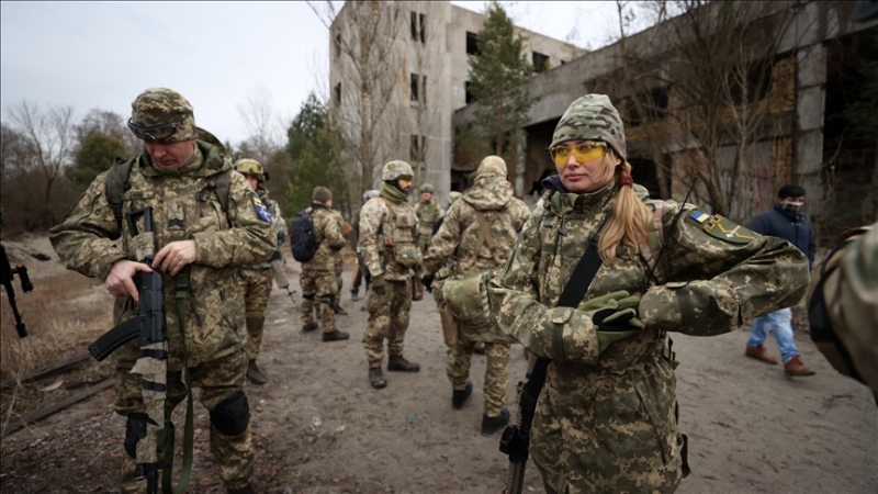 Ukrayna’da sivillere yaş sınırı olmaksızın askerlik çağrısı