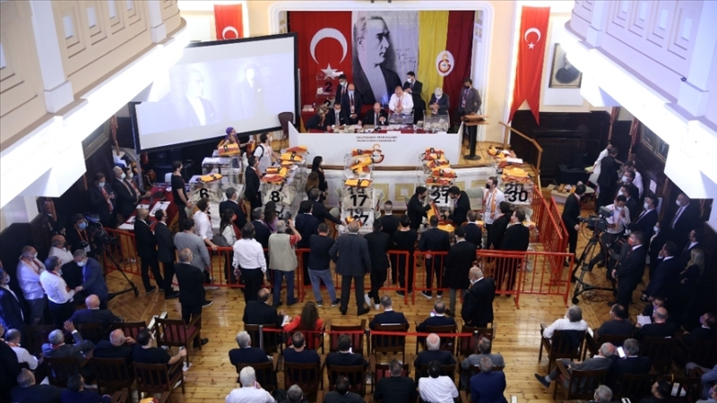 Galatasaray’da olağanüstü seçimli genel kurul tarihi belli oldu