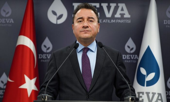 Babacan: Altılı masada ortak aday hedefi var