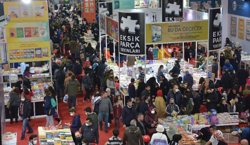 Bursa’da Kitap Fuarı yoğun ilgi ile sona erdi