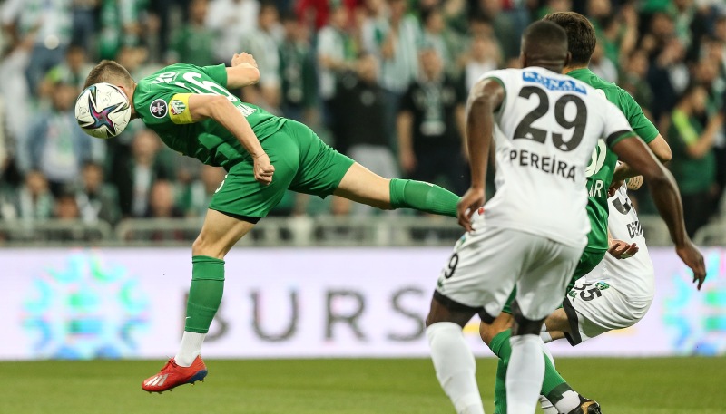 Kritik maç Bursaspor’un: 2-1