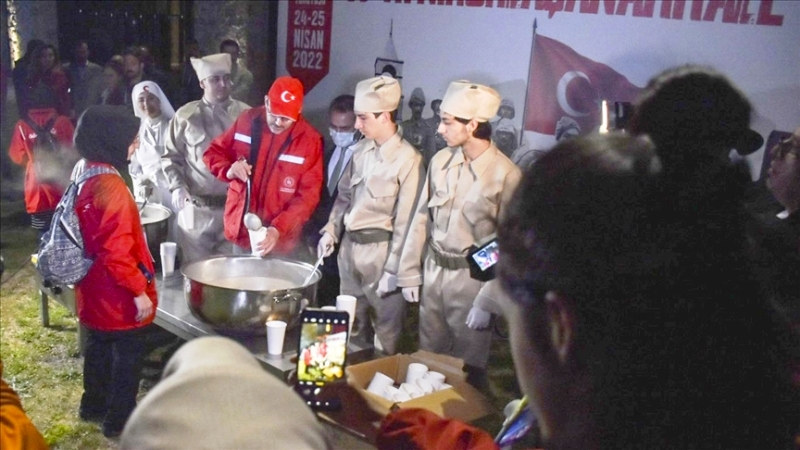 Gençler atalarının izinde Conkbayırı’na yürüyor