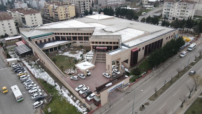 Bursa’da Mimar Sinan Uyumayan Kütüphanesi gün sayıyor
