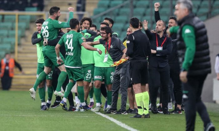 Bursaspor’da hedef; ligde kalma umutları için galibiyet…