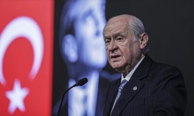 Bahçeli: Polise yumruk atanın TBMM’de yeri olamaz!