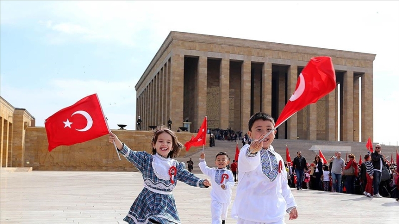 Tüm yurtta 23 Nisan coşkusu yaşanıyor!