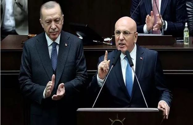 AK Parti’ye katılan Vekil İsmail Ok adeta, ‘dün dündür, bugün bugündür’ sözünü hatırlattı!
