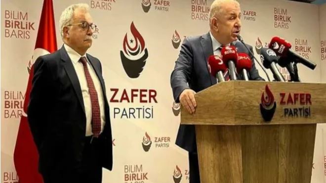 Eski Bakan Şükrü Sina Gürel, Zafer Partisi’ne katıldı