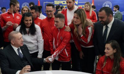 Erdoğan, ‘sporun yıldızları’ ile iftarda bir araya geldi