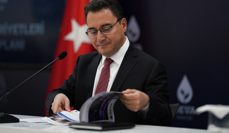 Babacan: Zihniyet değişikliği olmadan ekonomi düzelmez