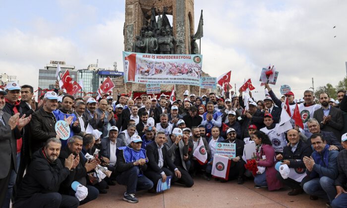 1 Mayıs Emek ve Dayanışma Günü kutlanıyor