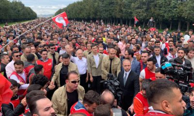 CHP lideri Kılıçdaroğlu, gençlerle Anıtkabir’e yürüdü