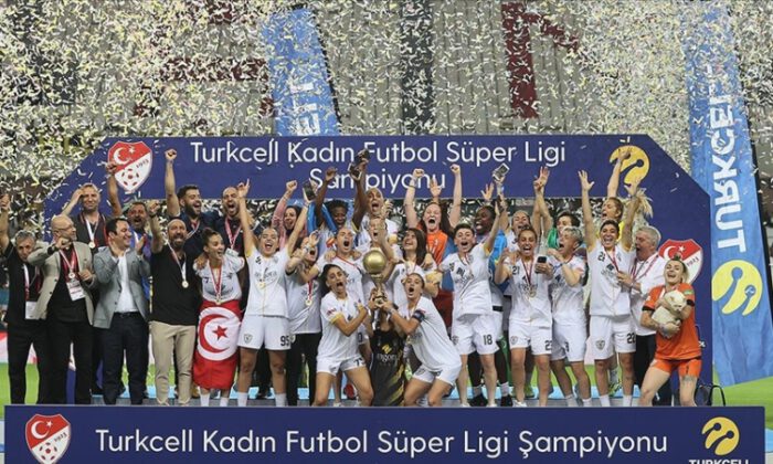Turkcell Kadın Futbol Süper Ligi’nde ALG Spor, şampiyon…