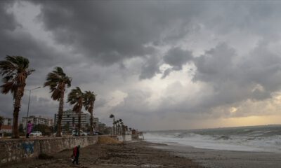 Meteorolojiden kuvvetli yağış, fırtına, toz taşınımı uyarısı