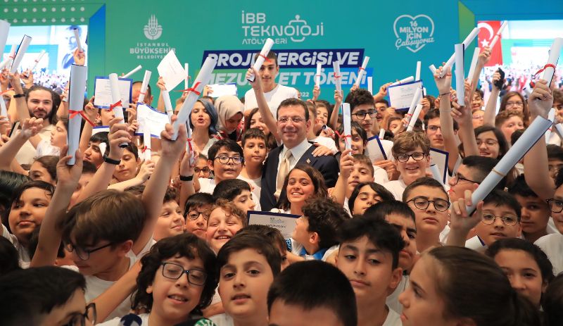 İBB’nin ‘genç mucitleri’ mezun oldu