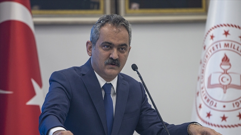 Bakan özer açıkladı: 12. sınıflara devamsızlık affı!