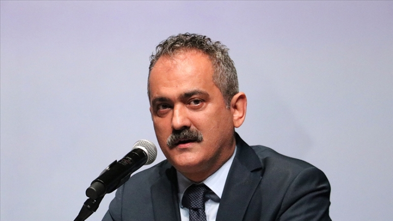 Bakan Özer: 99 alanda öğretmen alımı yapacağız