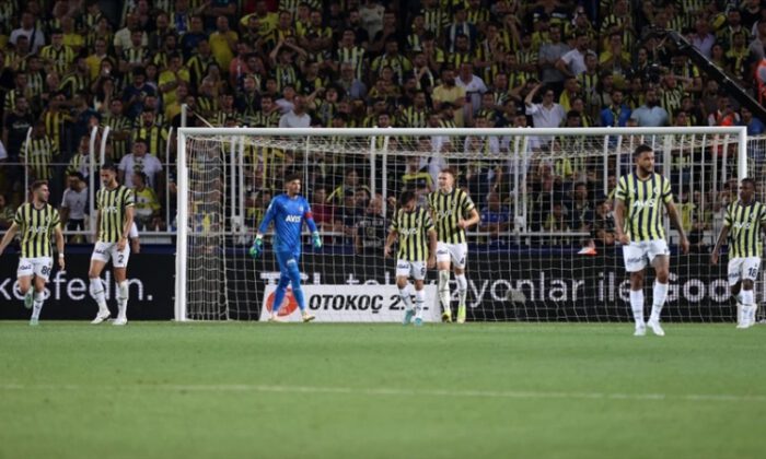 Fenerbahçe sezona puan kaybı ile başladı: 3-3