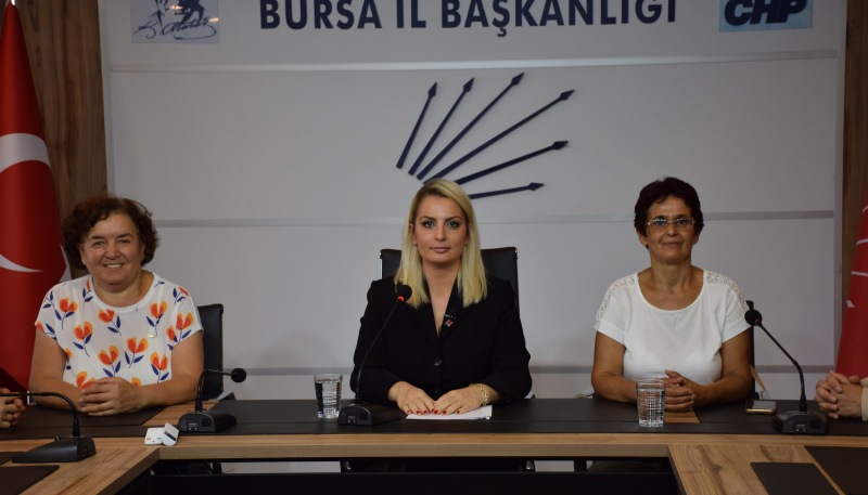 CHP’li kadınlar: İstanbul Sözleşmesi’nden vazgeçmiyoruz