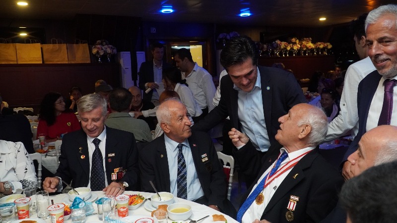 İYİ Partililer, İstanbul’da gazilerle bir araya geldi