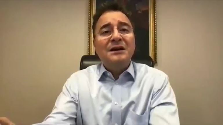 Babacan sosyal medyada canlı yayın açtı, söz verdi 