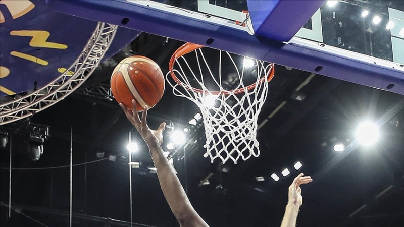 Fransa ve Polonya, Avrupa Basketbol Şampiyonası’nda yarı finalde