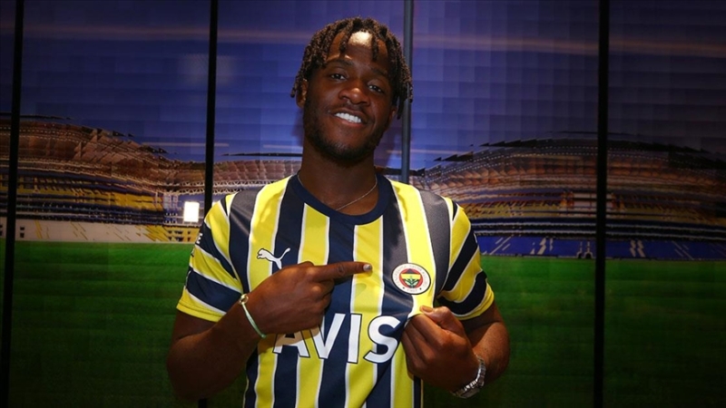 Batshuayi, 2+1 yıllığına resmen Fenerbahçe’de…