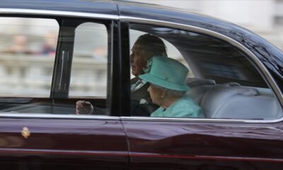 Kraliçe Elizabeth’in oğlu Charles ‘İngiltere Kralı’ oldu