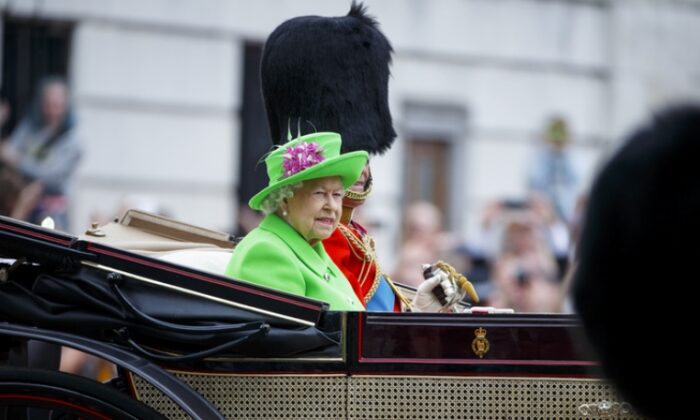 İngiltere Kraliçesi 2. Elizabeth, 96 yaşında hayatını kaybetti