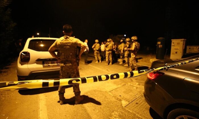 Mersin’deki polisevine saldırıda bir polis şehit oldu